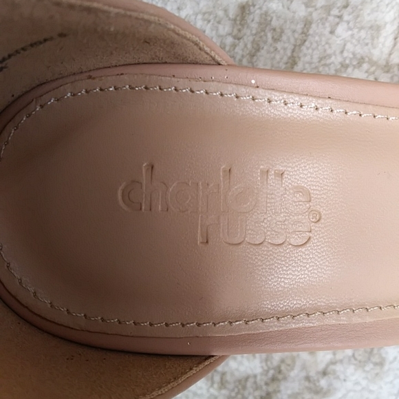 Charlotte Russe Almie Shimmery Chunky Block Heel Open Toe Sandals 10 Nude - Picture 5 of 16